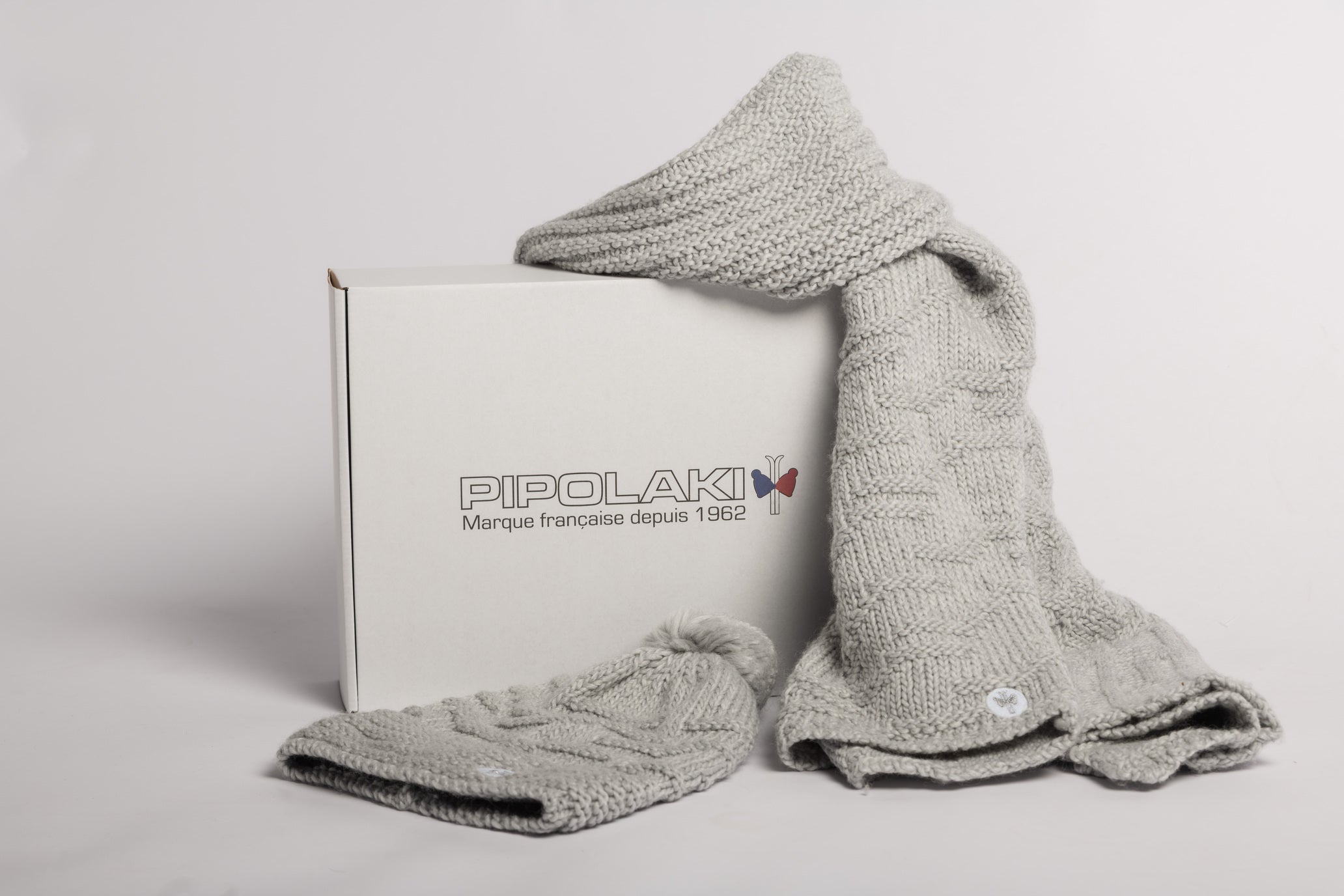 Pipolaki Delia x Elini cofanetto indigo berretto+cape