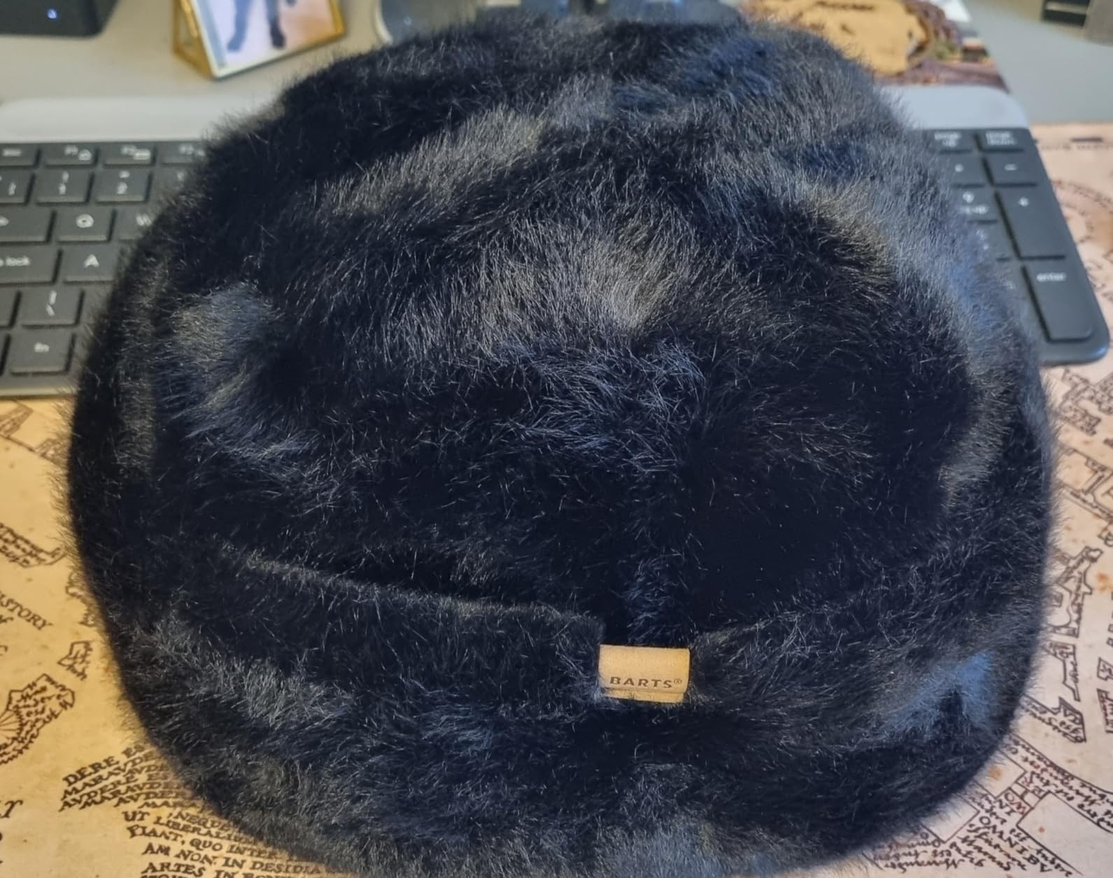 Barts Cherrybush Cappello Donna Avorio in Pelliccia Sintetica