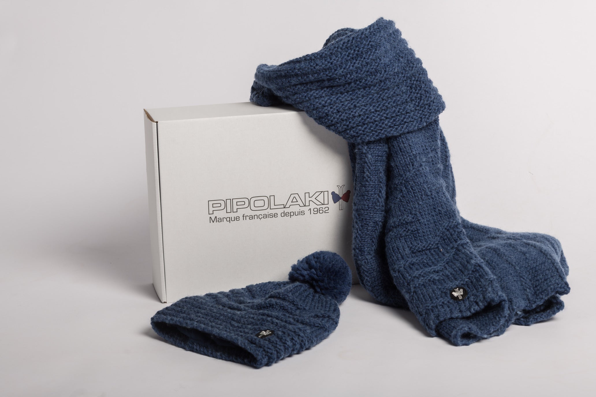 Pipolaki Delia x Elini cofanetto indigo berretto+cape