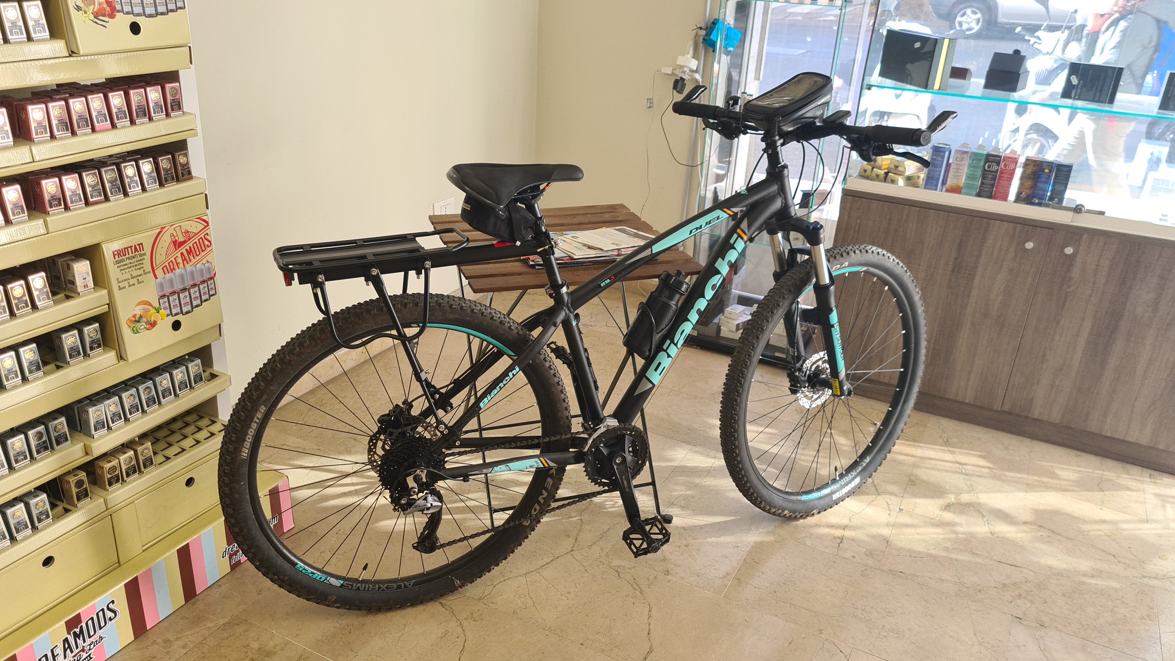 ThreeH BK43 portapacchi bici in alluminio con riflettore