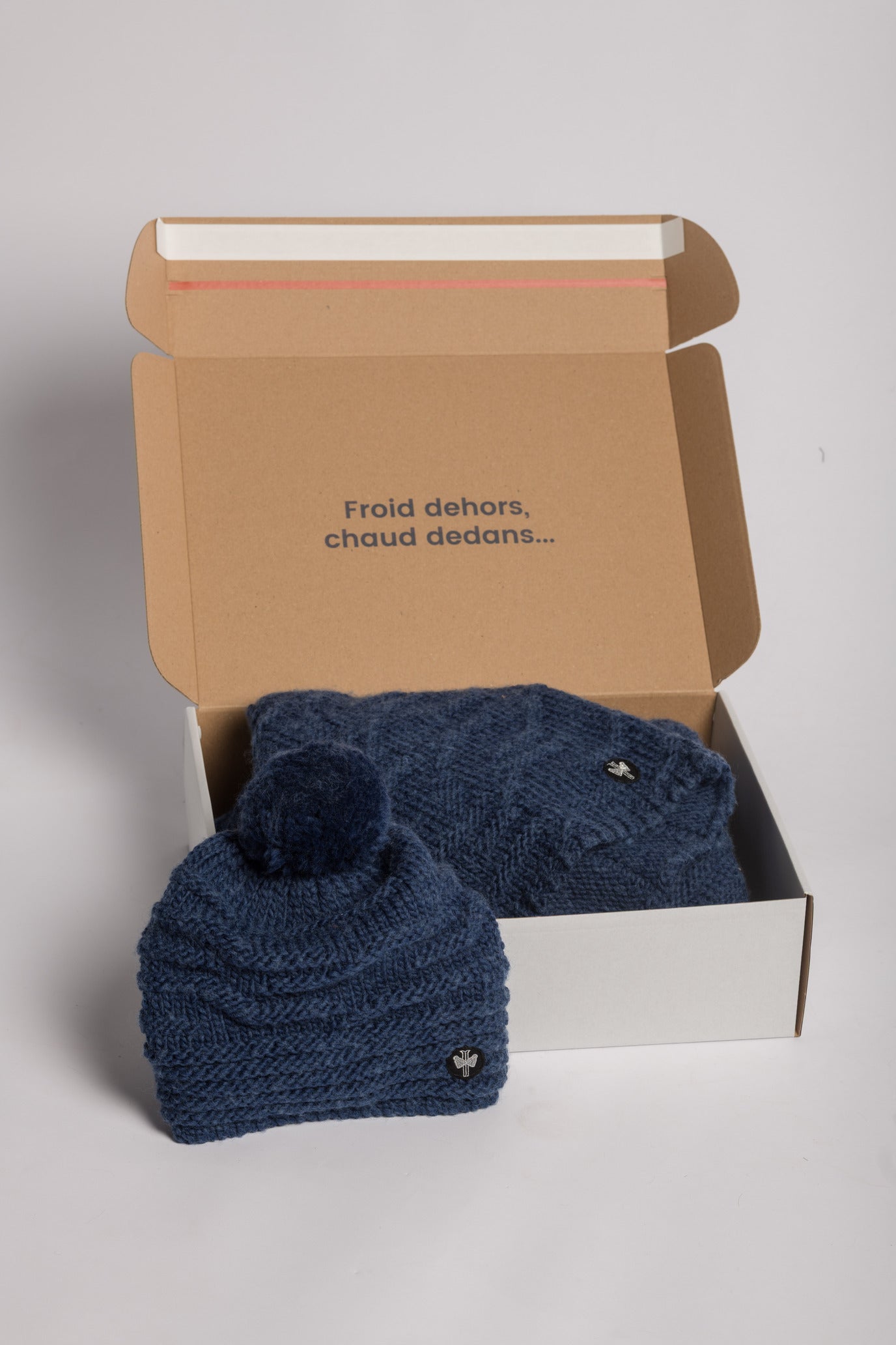 Pipolaki Delia x Elini cofanetto indigo berretto+cape